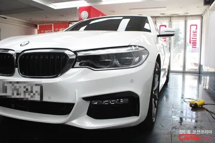 BMW 520d 카스킨, 유광화이트 전체랩핑 - 장안동 코션 / 동대문,광진구,중랑구