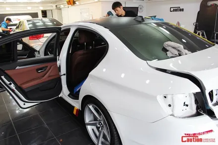 BMW 520d 카스킨 사틴옐로우 전체랩핑 - 장안동 코션 / 동대문,광진구,중랑구