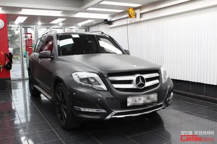 벤츠 GLK 220 사틴블랙 전체랩핑 - 자동차 랩핑 전문 장안동 코션 / 동대문,광진구,중랑구
