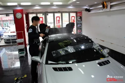 독보적인 하이그로시 필름 탑폴리에!! 루프스킨은 탑폴리에가 진리, 벤츠 SL55 AMG 루프스킨 시공 - 코션 코리아 장안점 / 동대문,광진구,중랑구