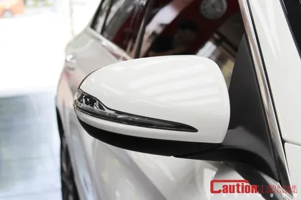 벤츠 C350e 하이브리드의 생활보호패키지 + 범퍼코너 PPF / 동대문,광진구,중랑구