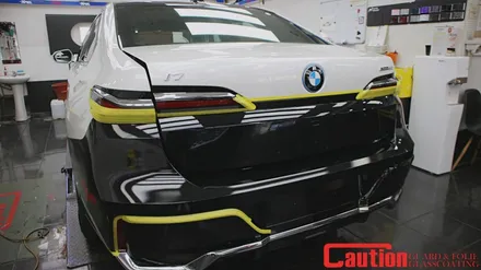 BMW I8 하단투톤랩핑 프리미엄을 입히다 / 동대문,광진구,중랑구