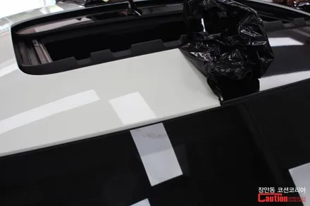 BMW 535d 루프스킨 시공, 뛰어난 내구성과 선명한 광택을 자랑하는 KPMF 탑폴리에 ! - 장안동 코션 / 동대문,광진구,중랑구