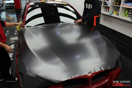 반무광 랩핑의 매력에 빠져보자! BMW 320d 사틴그레이 전체랩핑 / 동대문,광진구,중랑구