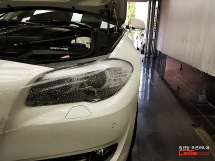 중고차도 새 차 처럼 !? 신비한 자동차 랩핑의 세계, BMW 5시리즈 PPF 생활보호패키지 + 윈도우몰딩 랩핑 + 실내랩핑 (3D카본랩핑) - 장안동 코션 / 동대문,광진구,중랑구