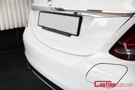 벤츠 C350e 하이브리드의 생활보호패키지 + 범퍼코너 PPF / 동대문,광진구,중랑구