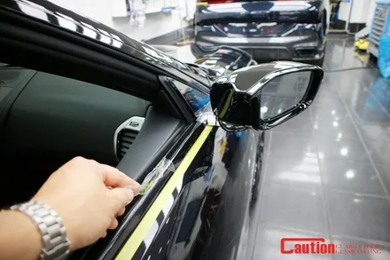 BMW 850i 크롬죽이기로 올블랙 완성 (프론트그릴, 윈도우몰딩) / 동대문,광진구,중랑구