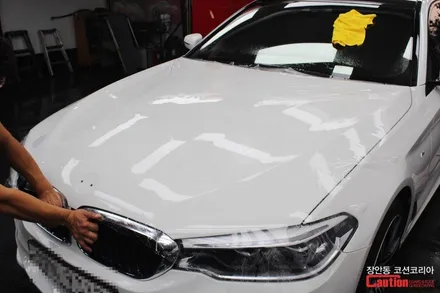 BMW 530i 자동차보호필름 PPF 보닛 시공 - 장안동 코션 / 동대문,광진구,중랑구