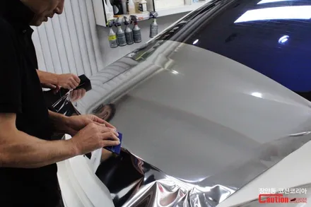 벤츠 CLS 63 AMG 카스킨, 실버크롬랩핑 - 장안동 코션 / 동대문,광진구,중랑구