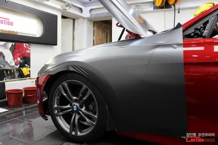 반무광 랩핑의 매력에 빠져보자! BMW 320d 사틴그레이 전체랩핑 / 동대문,광진구,중랑구