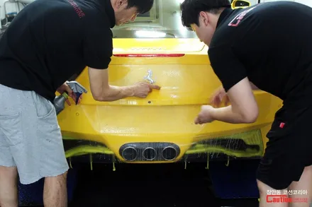 슈퍼카도 피해갈 수 없는 생활기스! 자동차 보호필름 PPF만 있으면 해결! 페라리 458 이탈리아 PPF 시공 - 코션 코리아 장안점 / 동대문,광진구,중랑구