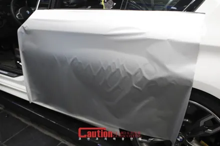실버애로우의 명성을 빼앗을만한 BMW M550i 사틴실버 전체랩핑 / 동대문,광진구,중랑구