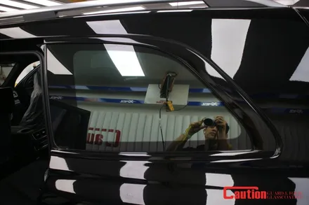 벤츠 GLS450d 그릴 블랙랩핑 & 크롬지우기 / 동대문,광진구,중랑구