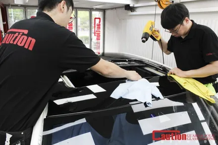 벤츠 E220 다른 곳에서는 시공받지 못하는 탑폴리에 루프스킨 / 동대문,광진구,중랑구