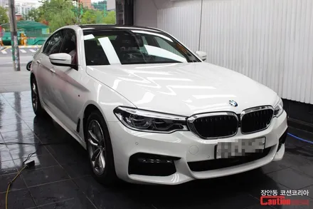 BMW 5시리즈 루프스킨 : 3M 유광블랙 - 장안동 코션 / 동대문,광진구,중랑구