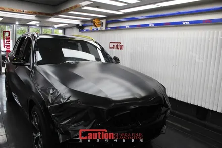 강북 사틴블랙 랩핑은 에이버리 SWF : BMW X5 전체 풀시공 / 동대문,광진구,중랑구