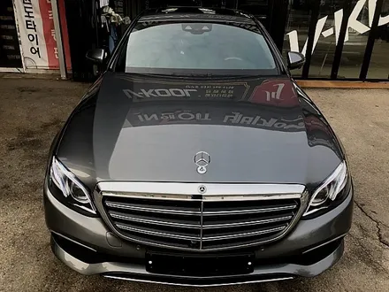 원주 썬팅 : 벤츠E300 4matic, 브이쿨 틴팅 VK시리즈 / X시리즈로 썬팅 시공 완료! / 원주 호저면