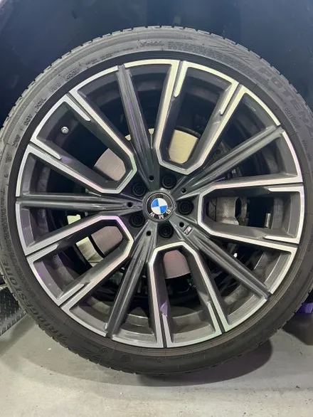 대구 휠복원 대구 휠도색 대구 휠수리 타이어 전문 휠플레이[BMW 7시리즈 순정 20인치 블랙펄유광 휠도색 작업입니다.] / 대구 서구 평리동