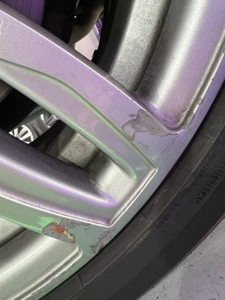 대구 휠복원 대구 휠도색 대구 자동차 휠수리 잘하는 곳 휠플레이 타이어 전문[BMW 5시리즈 순정 18인치 휠복원 작업입니다.] / 대구 서구 평리동