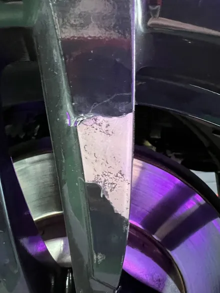 대구 휠복원 대구 휠도색 대구 자동차 휠수리 잘하는 곳 휠플레이 타이어 전문[BMW 4시리즈 순정 19인치 블랙반무광 매트블랙 휠도색 작업입니다.] / 대구 서구 평리동
