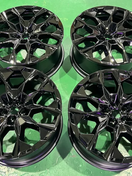 대구 휠복원 대구 휠도색 대구 자동차 휠수리 잘하는 곳 휠플레이[BMW X7 순정 22인치 블랙유광 휠도색 작업입니다.] / 대구 서구 평리동