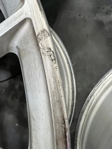 대구 휠복원 대구 휠도색 대구 자동차 휠수리 잘하는 곳 휠플레이 타이어 전문[아우디 TT 순정 20인치 블랙커팅 커스텀 작업입니다.] 대구 휠복원 성지 / 대구 서구 평리동