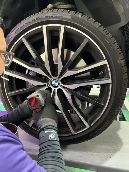 대구 휠복원 대구 휠도색 대구 휠수리 타이어 전문 휠플레이[BMW X5 순정 22인치 다이아몬드커팅 휠복원 작업입니다.] / 대구 서구 평리동
