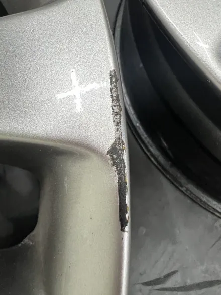 대구 휠복원 대구 휠도색 대구 휠수리 잘하는 곳 타이어 전문 휠플레이[제네시스 G80 19인치 고스트크롬 휠도색 작업입니다.] / 대구 서구 평리동