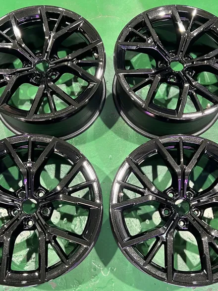 대구 휠복원 대구 휠도색 대구 자동차 휠수리 잘하는 곳 휠플레이 타이어 전문[BMW 5시리즈 순정 19인치 블랙펄유광 휠도색 작업입니다.] / 대구 서구 평리동