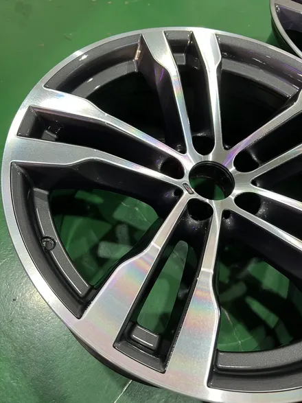 대구 휠복원 대구 휠도색 대구 휠수리 타이어 전문 휠플레이[BMW X5 순정 20인치 다이아몬드컷팅 휠복원 입니다.] / 대구 서구 평리동