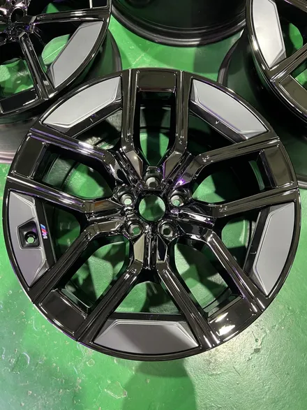 대구 휠복원 대구 휠도색 대구 휠수리 타이어 전문 휠플레이[BMW 7시리즈 순정 20인치 블랙유광 휠도색 작업입니다.] / 대구 서구 평리동
