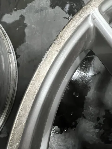대구 휠복원 대구 휠도색 대구 자동차 휠수리 잘하는 곳 휠플레이 타이어 전문[BMW 5시리즈 순정 18인치 휠복원 작업입니다.] / 대구 서구 평리동