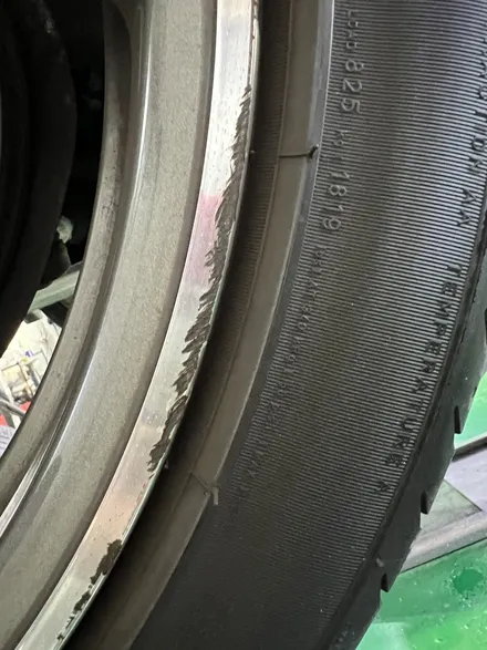 대구 휠복원 대구 휠도색 대구 자동차 휠수리 잘하는 곳 휠플레이 타이어 전문[포르쉐 파나메라 순정 20인치 다이아몬드커팅 휠복원 작업입니다.] 대구 휠복원 성지 / 대구 서구 평리동