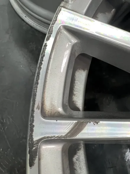 대구 휠복원 대구 휠도색 대구 휠수리 타이어 전문 휠플레이[BMW 7시리즈 순정20인치 고스트크롬 휠도색 작업입니다.] / 대구 서구 평리동