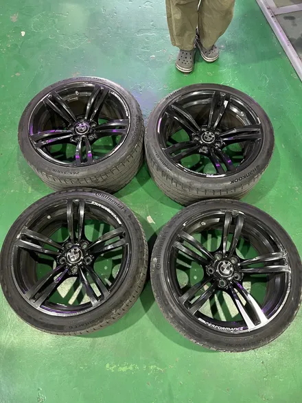 대구 휠복원 대구 휠도색 대구 자동차 휠수리 잘하는 곳 휠플레이 타이어 전문[BMW 4시리즈 순정 19인치 블랙반무광 매트블랙 휠도색 작업입니다.] / 대구 서구 평리동