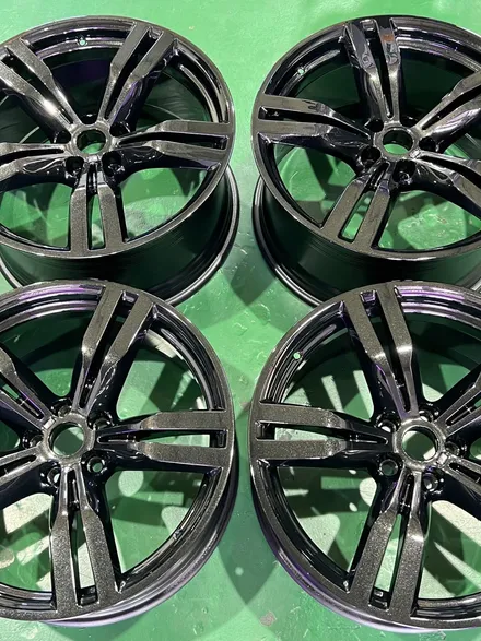 대구 휠복원 대구 휠도색 대구 자동차 휠수리 잘하는 곳 휠플레이 타이어 전문[BMW 6 GT 순정 20인치 블랙펄유광 휠도색 작업입니다.] / 대구 서구 평리동