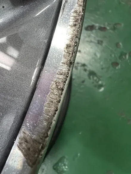대구 휠복원 대구 휠도색 대구 자동차 휠수리 잘하는 곳 휠플레이 타이어 전문[벤츠 C43 AMG 순정 19인치 블랙커팅 커스텀 작업입니다.] / 대구 서구 평리동