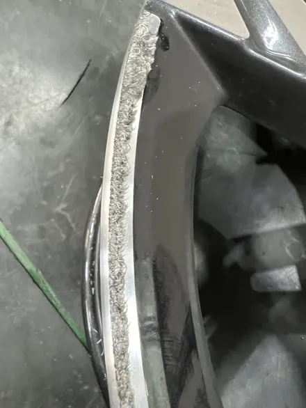 대구 휠복원 대구 휠도색 대구 자동차 휠수리 잘하는 곳 휠플레이 타이어 전문[BMW X1 순정 19인치 다이아몬드 커팅 휠복원 작업입니다.] / 대구 서구 평리동
