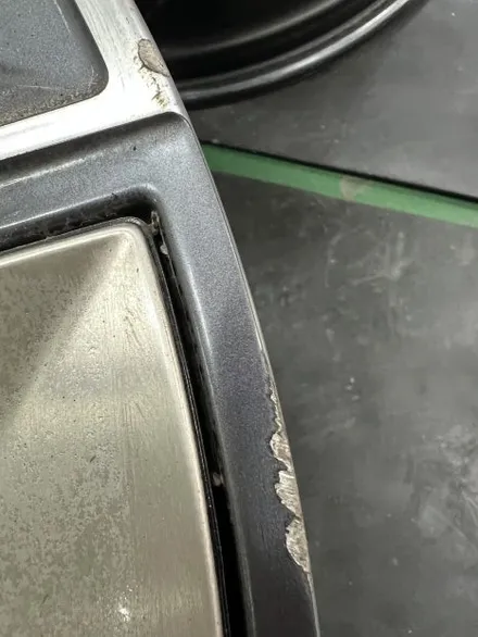 대구 휠복원 대구 휠도색 대구 자동차 휠수리 잘하는 곳 휠플레이 타이어 전문[BMW I7 7시리즈 순정 21인치 다이아몬드커팅 휠복원 작업입니다.] / 대구 서구 평리동