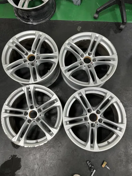대구 휠복원 대구 휠도색 대구 휠수리 타이어 전문 휠플레이[BMW 5시리즈 순정 18인치 휠복원 작업입니다.] / 대구 서구 평리동
