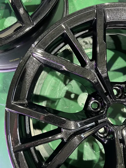 대구 휠복원 대구 휠도색 대구 자동차 휠수리 잘하는 곳 휠플레이 타이어 전문[BMW 5시리즈 순정 19인치 블랙펄유광 휠도색 작업입니다.] / 대구 서구 평리동