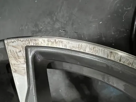 대구 휠복원 대구 휠도색 대구 자동차 휠수리 잘하는 곳 휠플레이 타이어 전문[BMW 218 순정 18인치 블랙유광 휠도색 작업입니다.] 대구 휠복원 성지 / 대구 서구 평리동