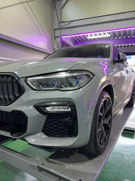 대구 휠복원 대구 휠도색 대구 휠수리 타이어 전문 휠플레이[BMW X6 순정 21인치 블랙유광 휠도색 작업입니다.] / 대구 서구 평리동