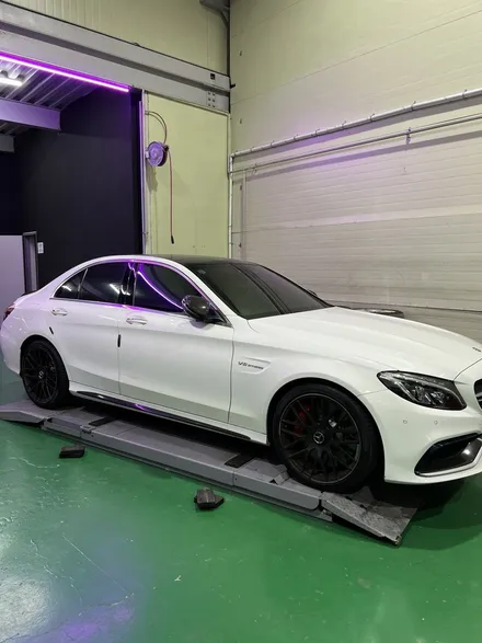 대구 휠복원 대구 휠도색 대구 휠수리 타이어 전문 휠플레이[벤츠 C63 AMG 순정 19인치 블랙반무광 휠도색 작업입니다.] / 대구 서구 평리동