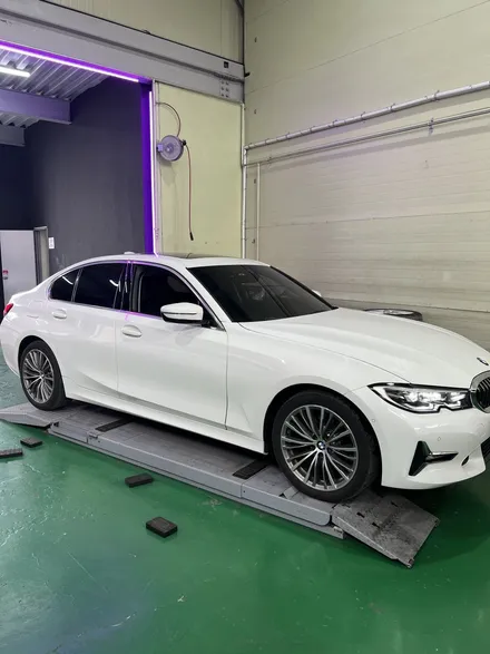 대구 휠복원 대구 휠도색 대구 휠수리 타이어 전문 휠플레이[BMW 3시리즈 순정 18인치 다이아몬드컷팅 휠복원 작업입니다.] / 대구 서구 평리동