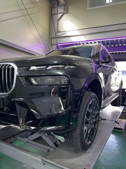 대구 휠복원 대구 휠도색 대구 자동차 휠수리 잘하는 곳 휠플레이[BMW X7 순정 22인치 블랙유광 휠도색 작업입니다.] / 대구 서구 평리동