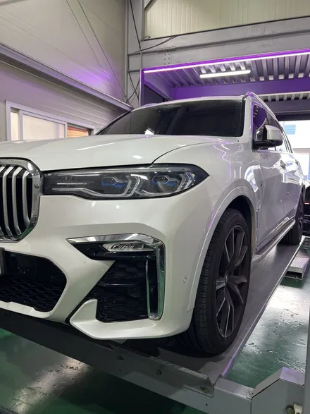 대구 휠복원 대구 휠도색 대구 자동차 휠수리 잘하는 곳 휠플레이 타이어 전문[BMW X7 순정 22인치 블랙펄유광 휠도색 작업입니다.] / 대구 서구 평리동