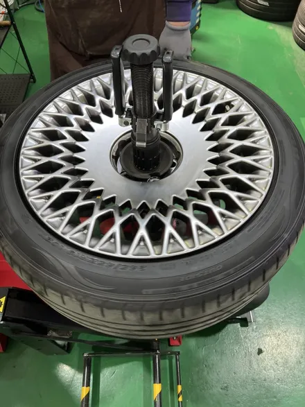 대구 휠복원 대구 휠도색 대구 휠수리 잘하는 곳 휠플레이 타이어 전문 [제네시스 G90 순정 19인치 휠복원 작업입니다.] / 대구 서구 평리동