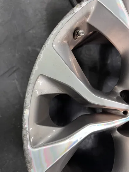 대구 휠복원 대구 휠도색 대구 휠수리 타이어 전문 휠플레이[BMW X6 순정 20인치 다이아몬드컷팅 휠복원 작업입니다.] / 대구 서구 평리동
