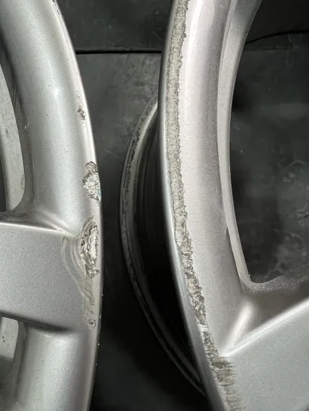 대구 휠복원 대구 휠도색 대구 자동차 휠수리 잘하는 곳 휠플레이 타이어 전문[BMW 3시리즈 순정 18인치 블랙펄유광 휠도색 작업입니다.] / 대구 서구 평리동
